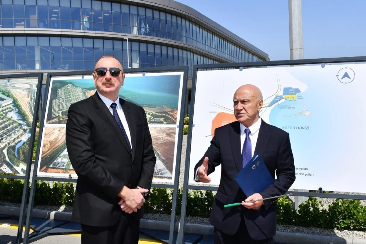 Prezident Valeh Ələsgərovu təltif etdi