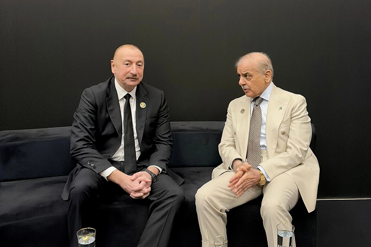 Prezident İlham Əliyev Antalya Diplomatiya Forumu çərçivəsində Pakistanın Baş naziri ilə görüşüb