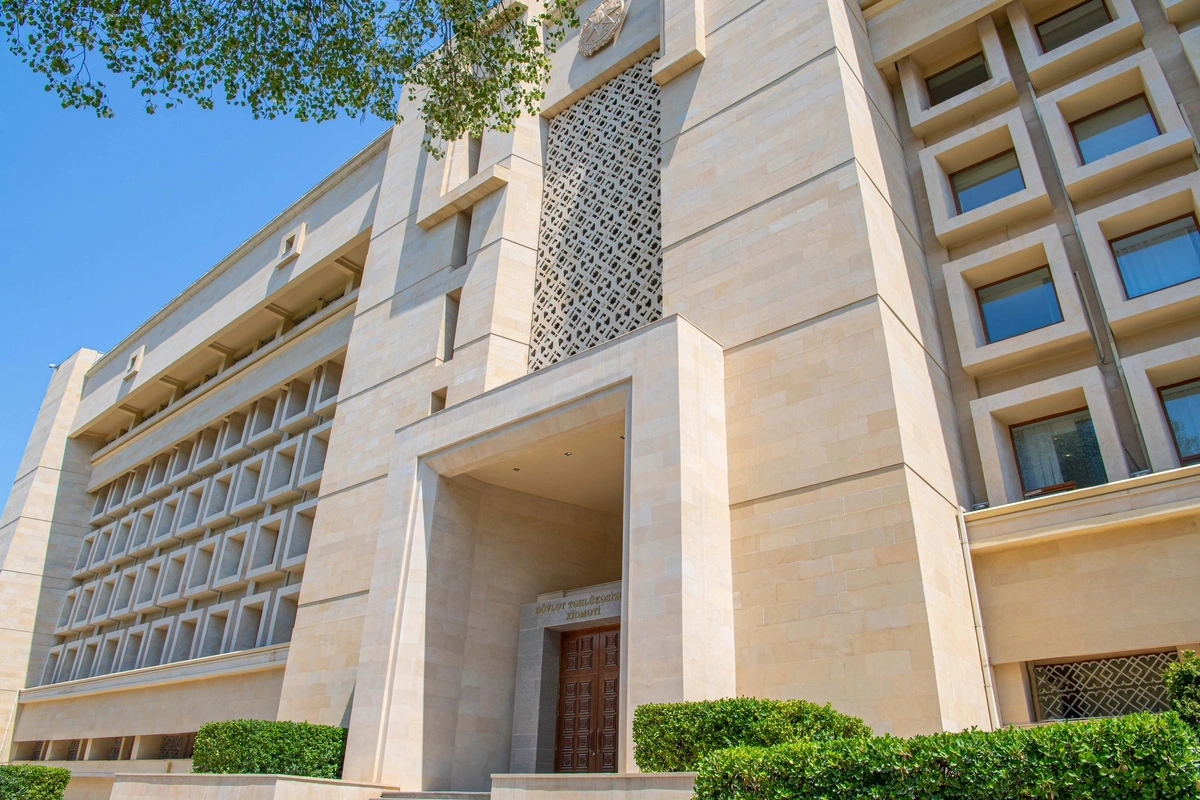 DTX Prezidentin ailəsini şantaj edən şəxsi saxlayıb