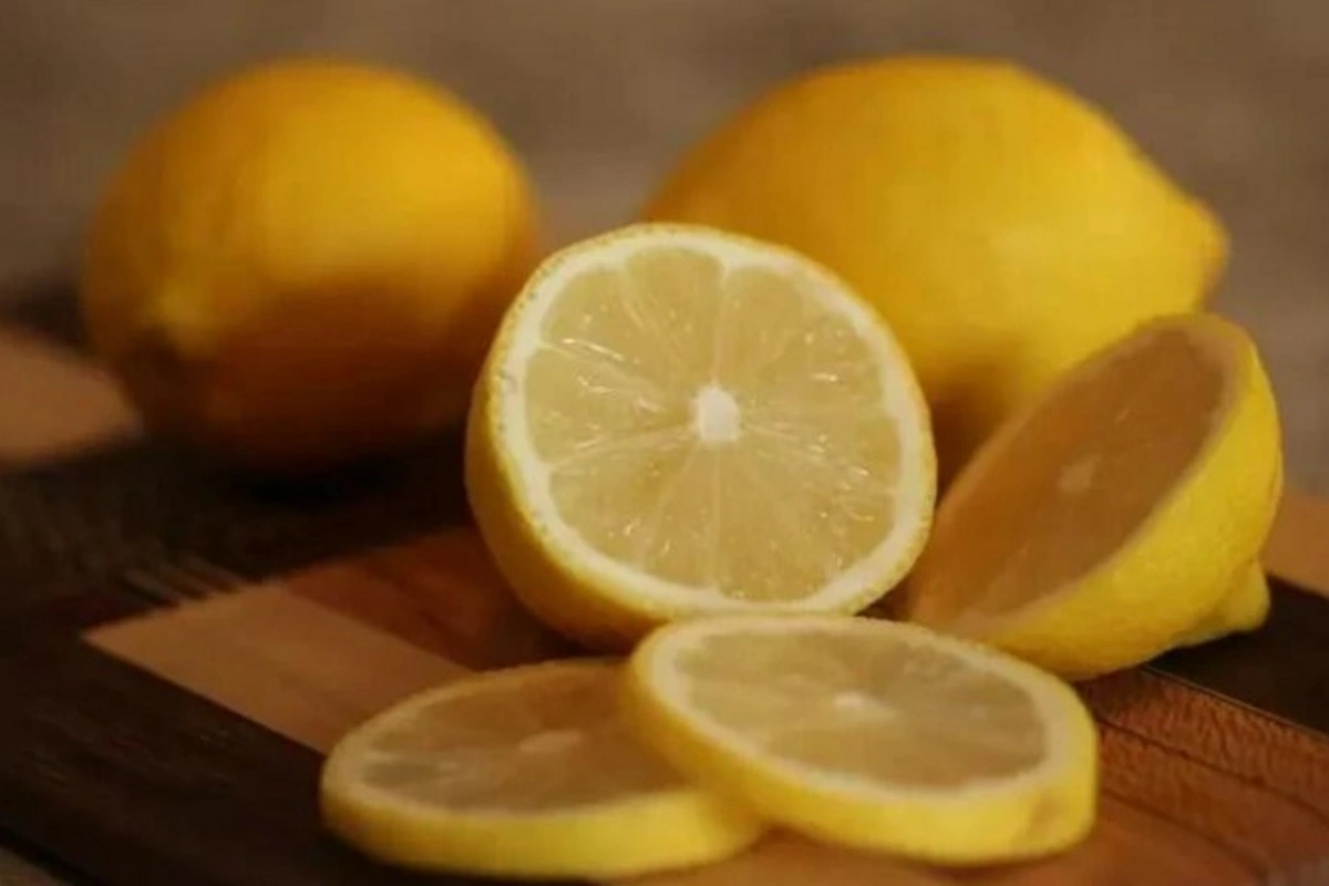 Rusiyada limon apreldə 60 %-ə yaxın bahalaşıb Rusiyada limon apreldə 60 %-ə yaxın bahalaşıb