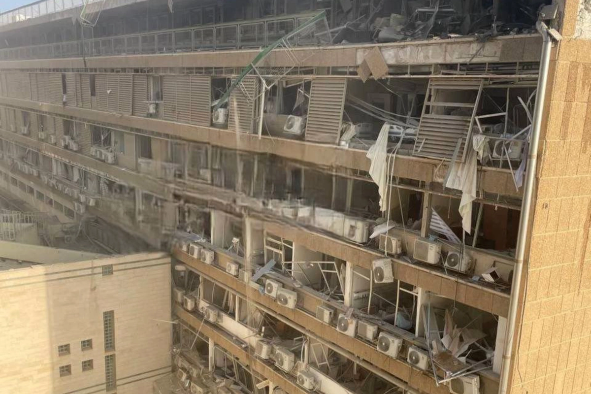 Iranian missile hit the largest hospital in southern Israel Iranian missile hit the largest hospital in southern Israel