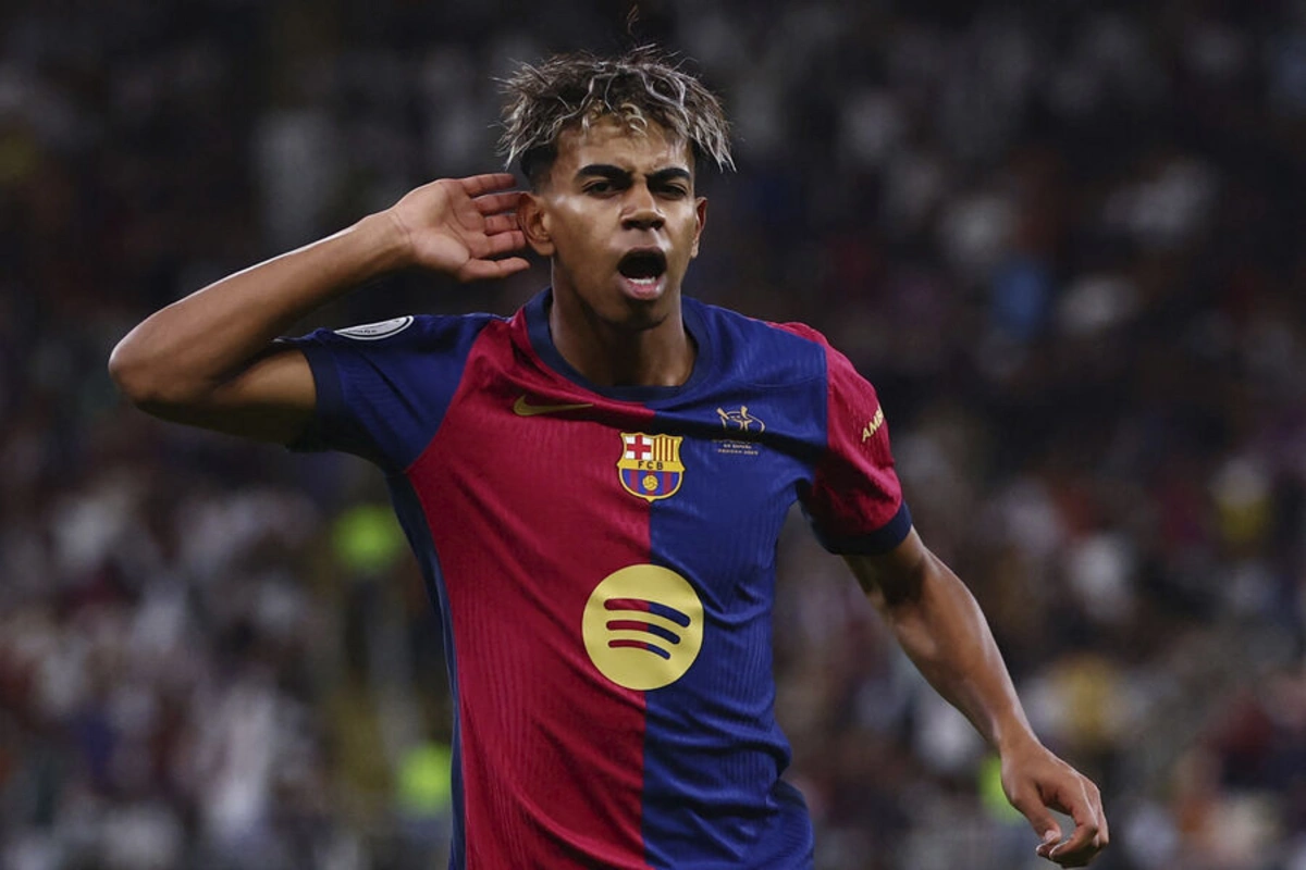 Суперзвезда Барселоны перестанет раздавать бесплатные автографы