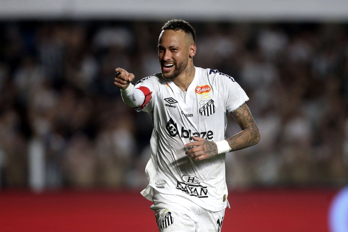 Ulduz futbolçu koronavirusa yoluxdu Ulduz futbolçu koronavirusa yoluxdu