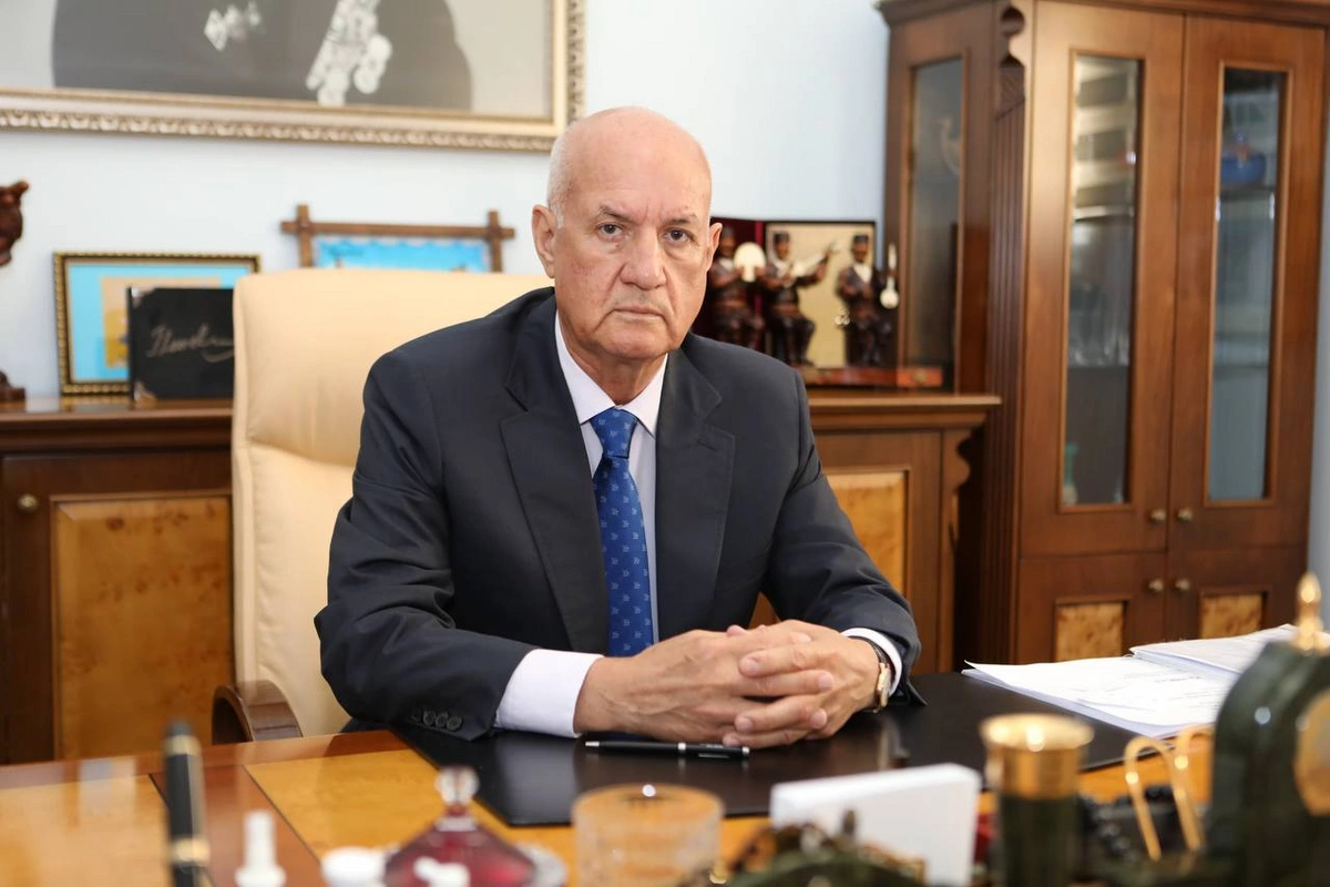 Arif Qaraşov YAP Veteranlar Şurasının tərkibinə üzv qəbul olunub