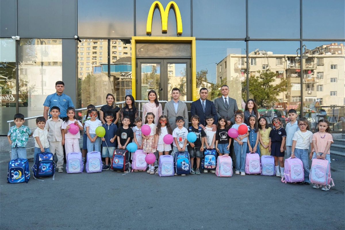 McDonalds Azərbaycan ölkə üzrə şəhid ailələrinin birinci sinif şagirdlərini məktəb ləvazimatları ilə təmin etdi