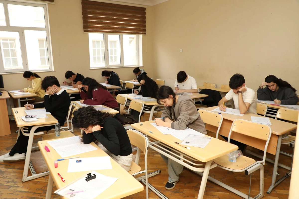 Oxuyub-yazmağı bacarmayan 9-cu sinif şagirdlərinin sayı açıqlanıb