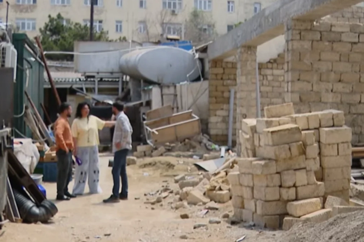 Bazar ərazisində iri tikinti: Gediş-gəliş çətinləşib