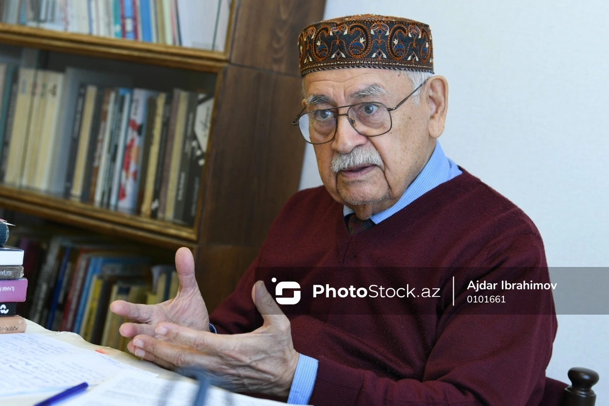 Zamanında Şəfiqə Məmmədova mənə yiyə durdu - Aydın Kazımzadə aktyorlardan niyə üzr istədi?