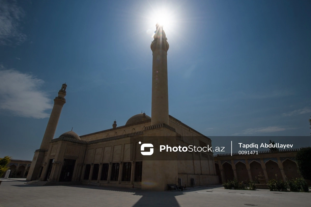 Footage from the oldest Muslim temple in Azerbaijan - the Shamakhi Juma Mosque