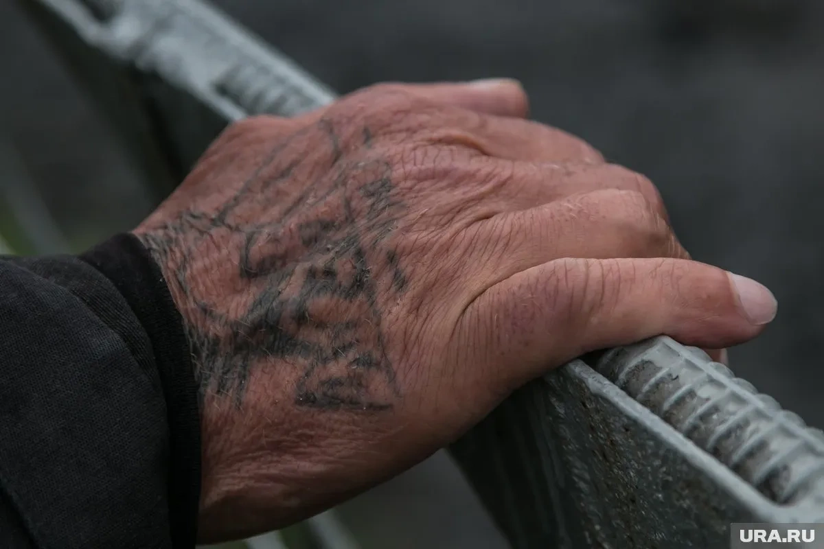 Tanınmış qanuni oğrunun xəstəliklə həbsdən çıxmasına imkan vermədilər