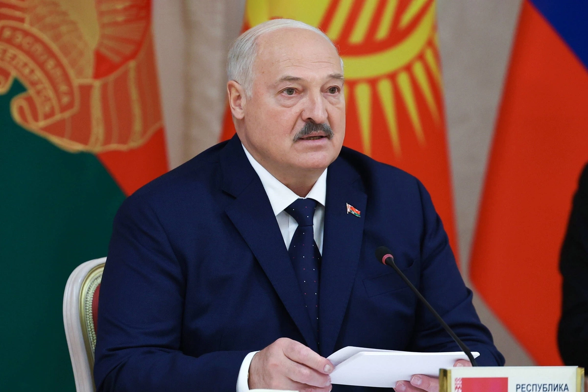 Belarus müharibəyə hazırlaşır, lakin ondan yayınmağa çalışır