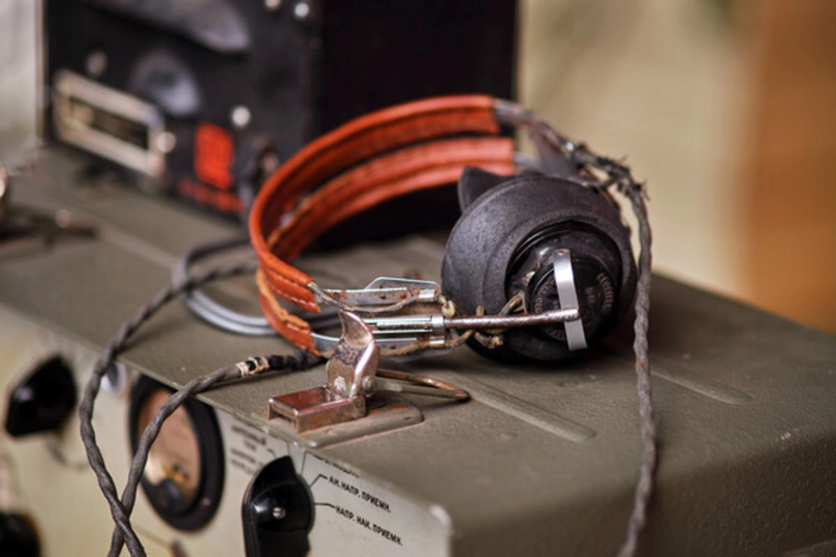 Qiyamət radiosunda yeni kod mesajı yayımlanıb