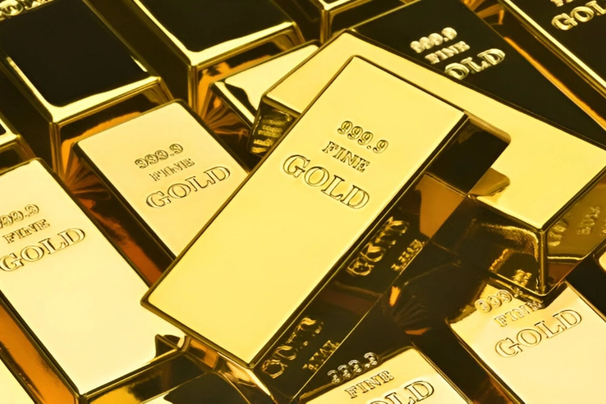 Gold price sets new historical record