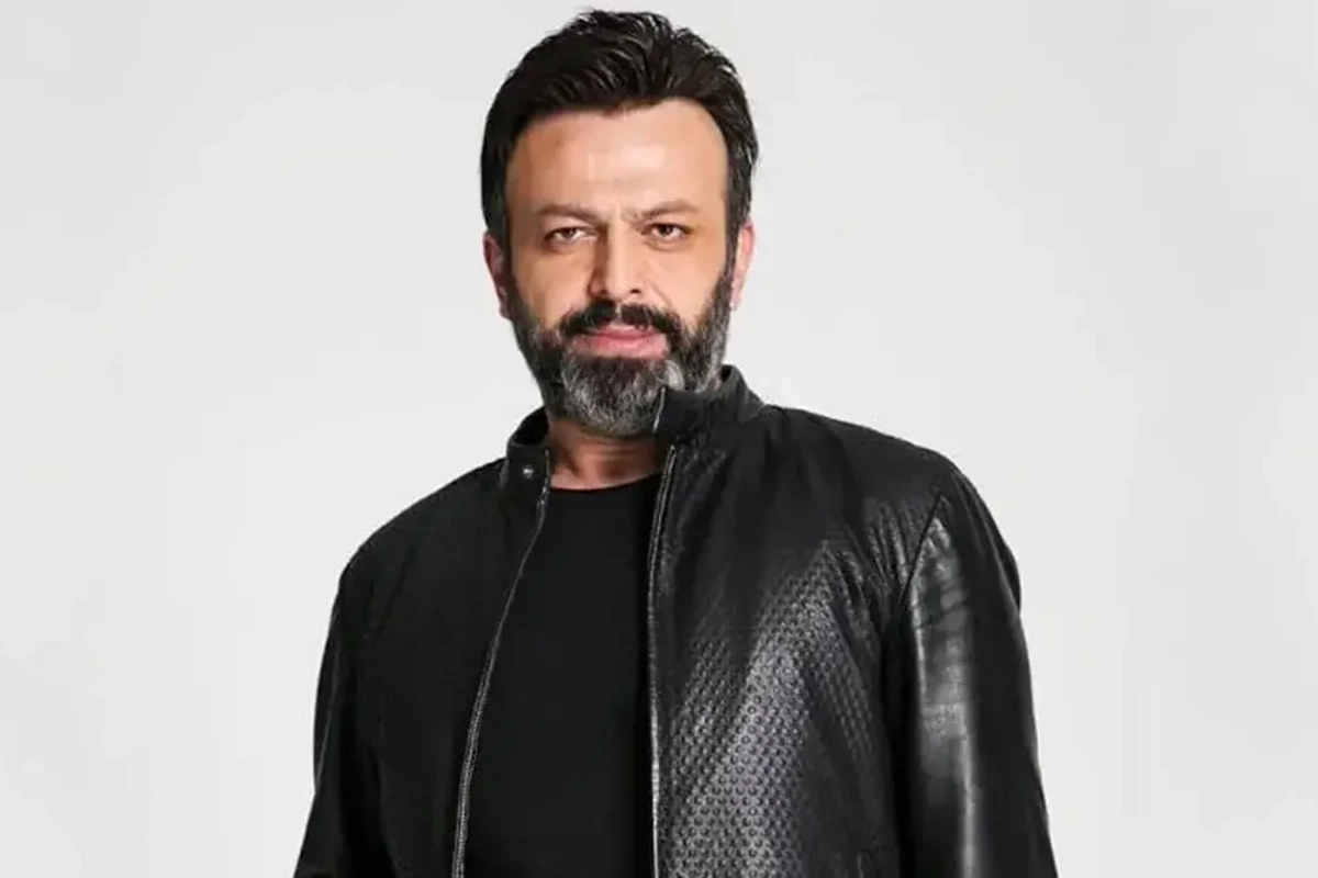 Türkiyədə aktyor evində ölü tapılıb