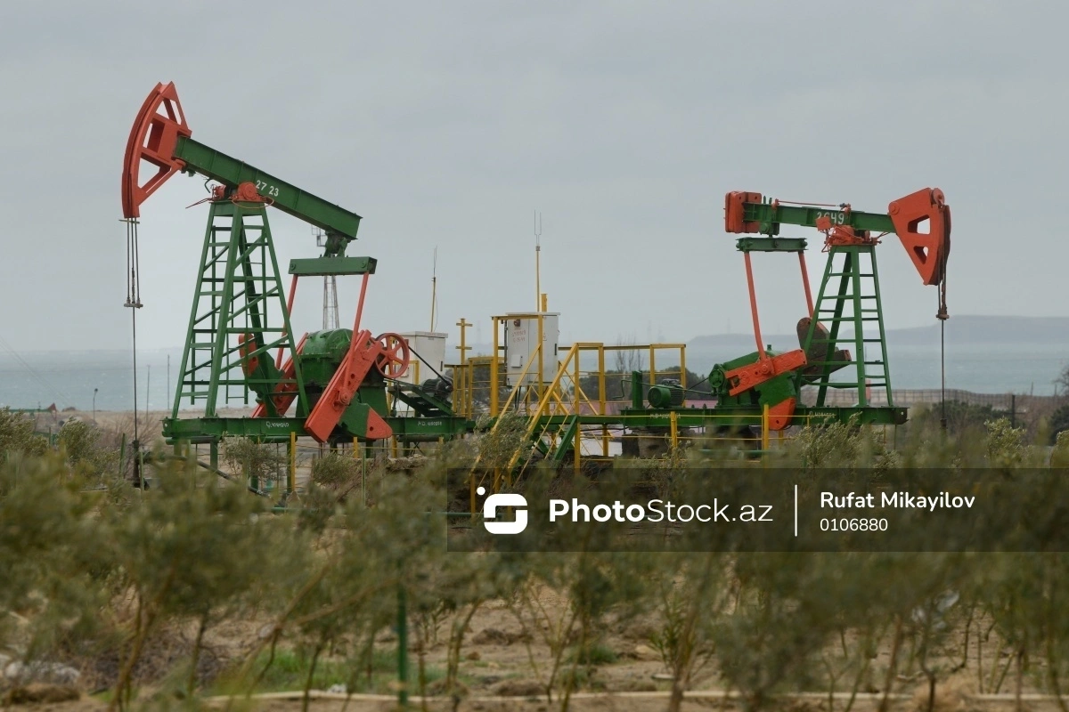 Цена на азербайджанскую нефть выросла Цена на азербайджанскую нефть выросла