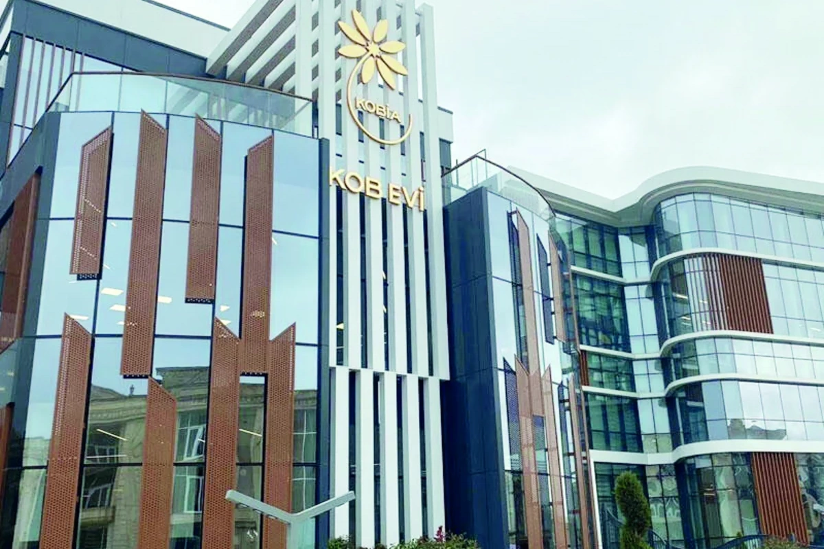 AYNA bayram günlərində Bakı KOB evində xidməti davam etdirir