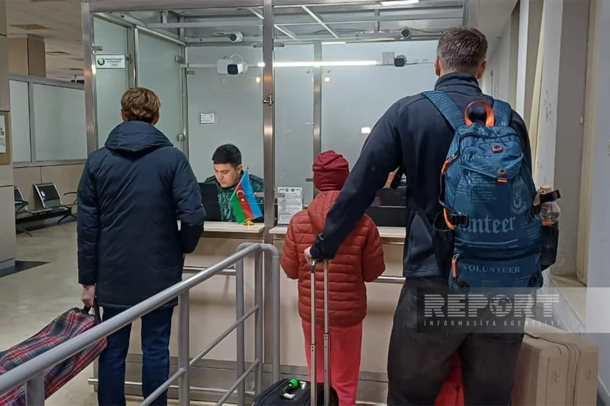 Son üç saatda İrandan Azərbaycana 50 nəfər təxliyə edilib