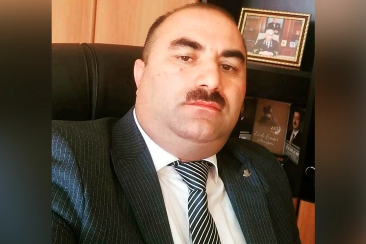 В Азербайджане чиновник скоропостижно скончался в автомобиле В Азербайджане чиновник скоропостижно скончался в автомобиле