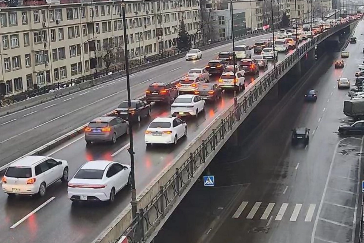 Paytaxtın hansı küçələrində sıxlıq var?