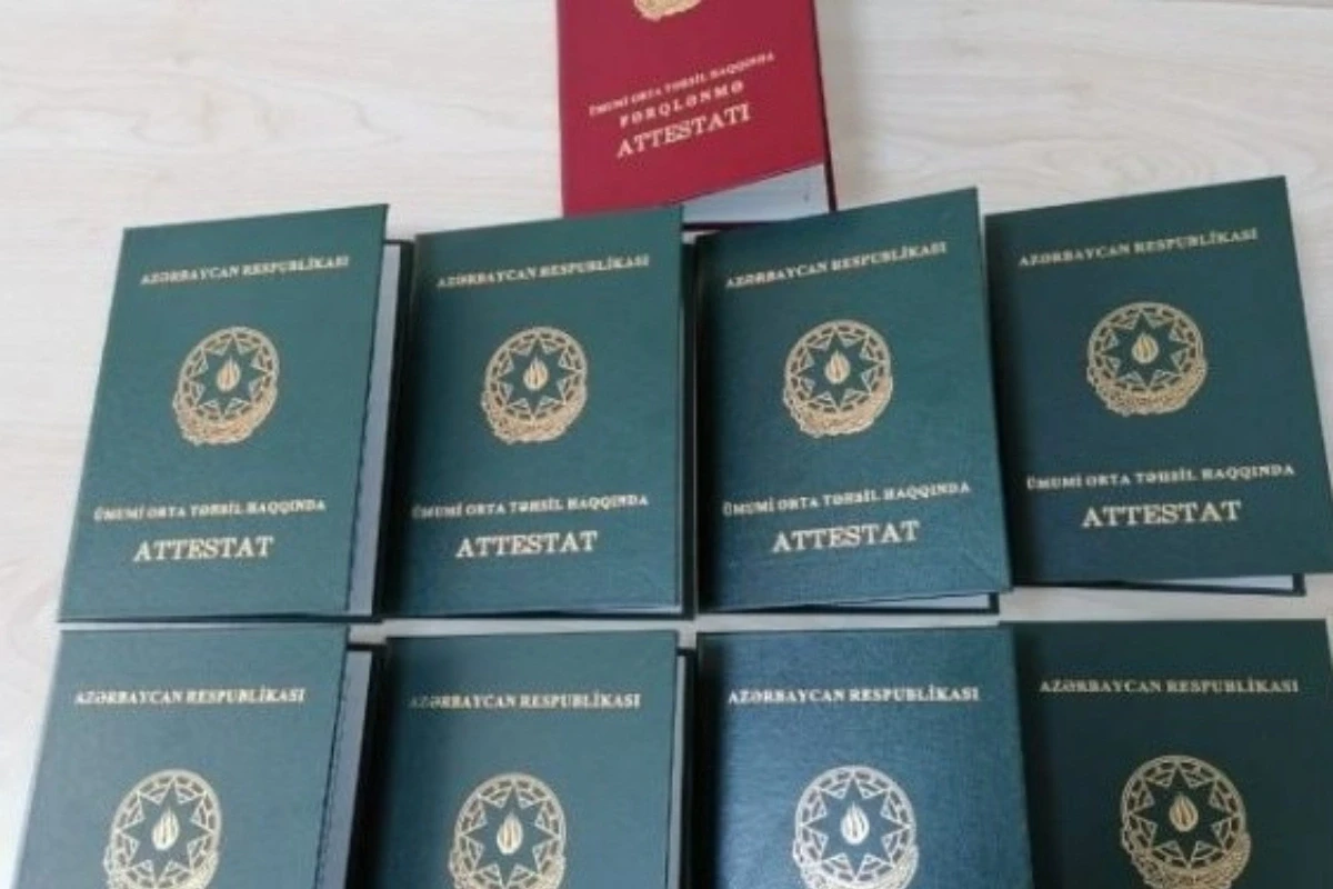 Abituriyentlərin nəzərinə: Attestatla qəbul tələsinə düşə bilərsiniz Abituriyentlərin nəzərinə: Attestatla qəbul tələsinə düşə bilərsiniz