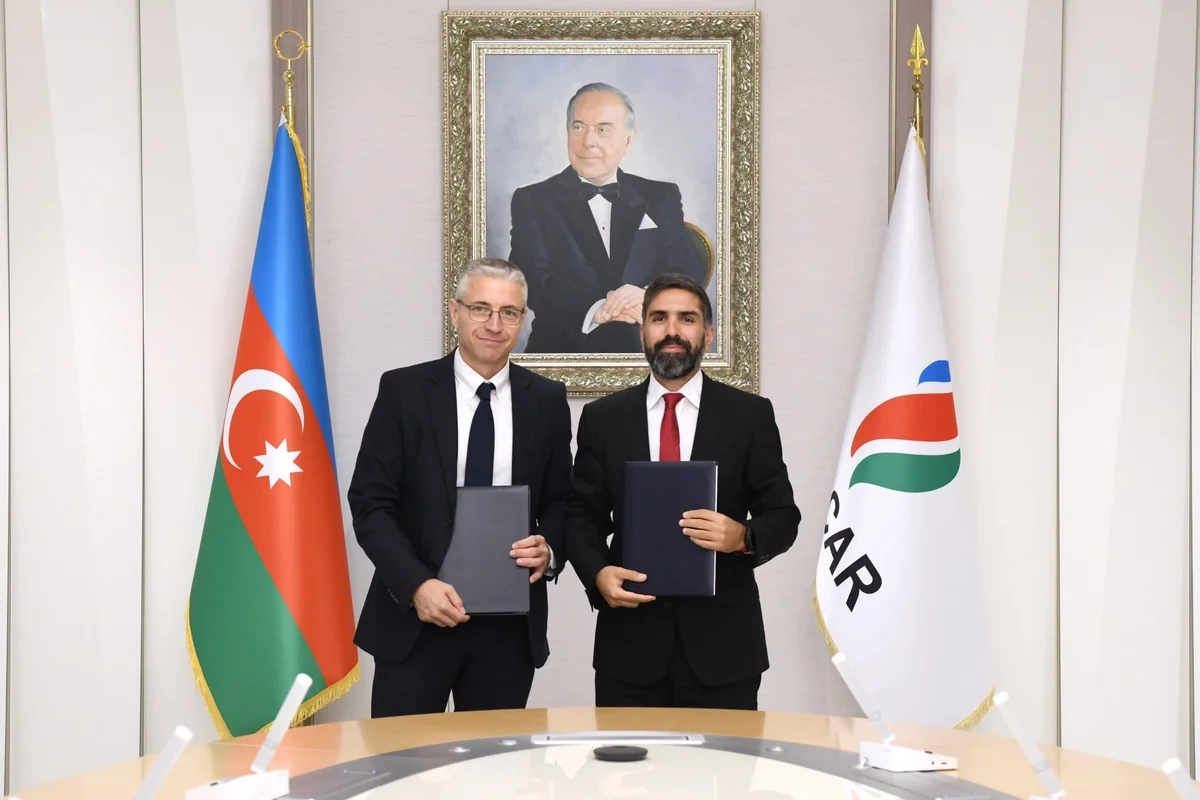 SOCAR подписал Меморандум о взаимопонимании с итальянской компанией