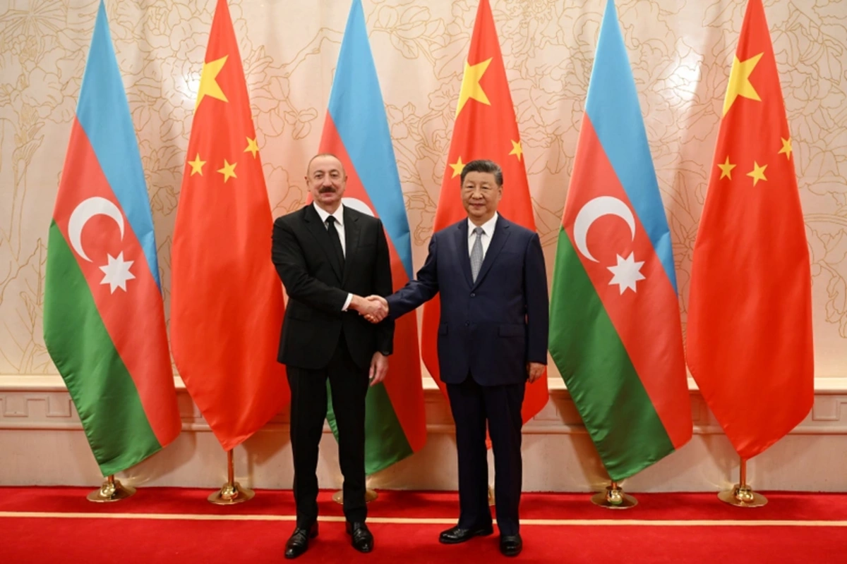 Azərbaycan Prezidenti İlham Əliyevin Çinin Sədri Si Cinpin ilə görüşü keçirilib Azərbaycan Prezidenti İlham Əliyevin Çinin Sədri Si Cinpin ilə görüşü keçirilib