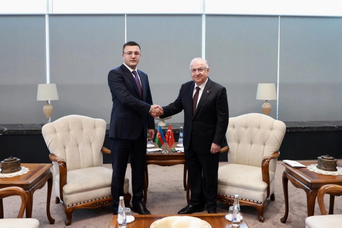 Yaşar Güler Azərbaycanın müdafiə nazirinin müavinini qəbul edib