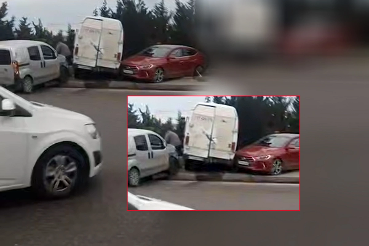 Zığ yolunda 3 maşın toqquşub