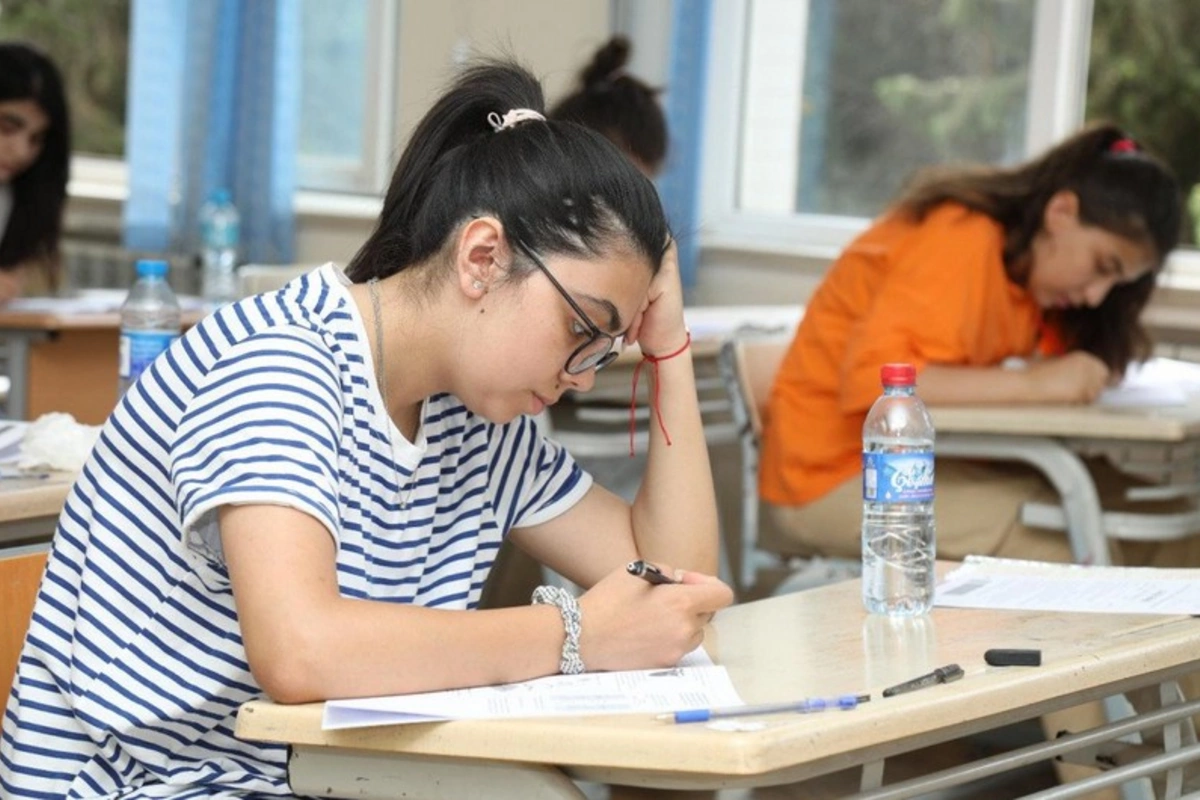 II və III qrup üzrə qəbul imtahanının nəticəsi açıqlanıb, 12 nəfər qaydaları pozub