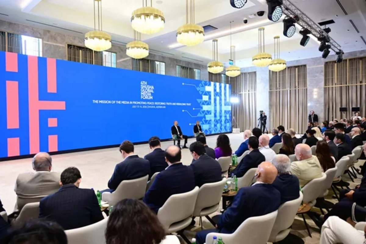 Российские СМИ широко осветили выступление Президента Ильхама Алиева на Шушинском медиафоруме
