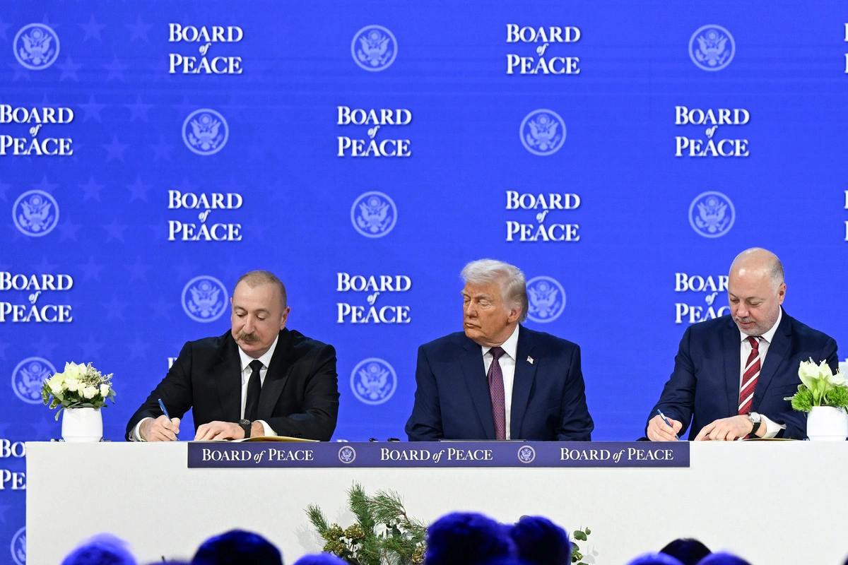 İlham Əliyev Azərbaycanın Sülh Şurasına təsisçi üzv dövlət qismində qoşulması barədə sənədi imzalayıb