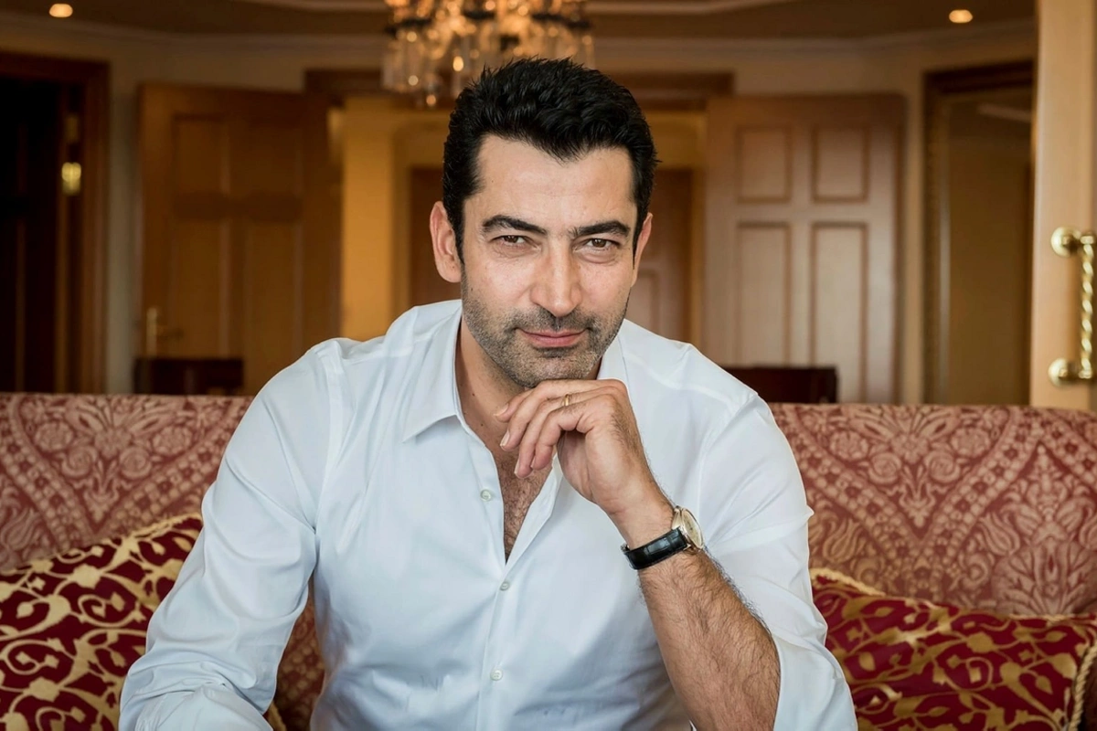 Kenan İmirzalıoğlu Abi ilə qayıdır