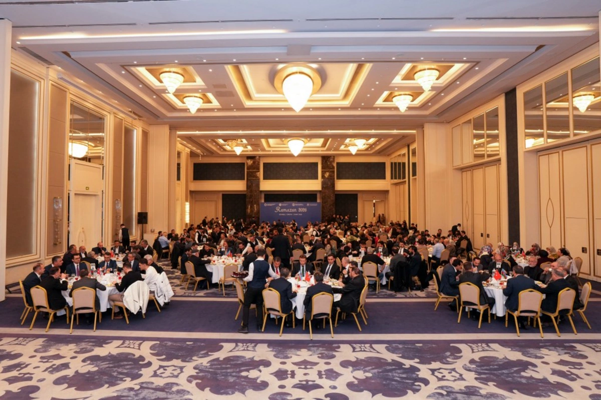 İstanbulda soydaşlarımız üçün Ramazan ayı münasibətilə iftar mərasimi təşkil edilib