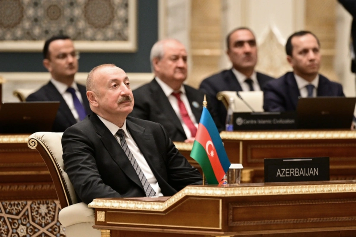 İlham Əliyev Daşkənddə Gələcəyin İrsi Beynəlxalq Mükafatının təqdimat mərasimində iştirak edib