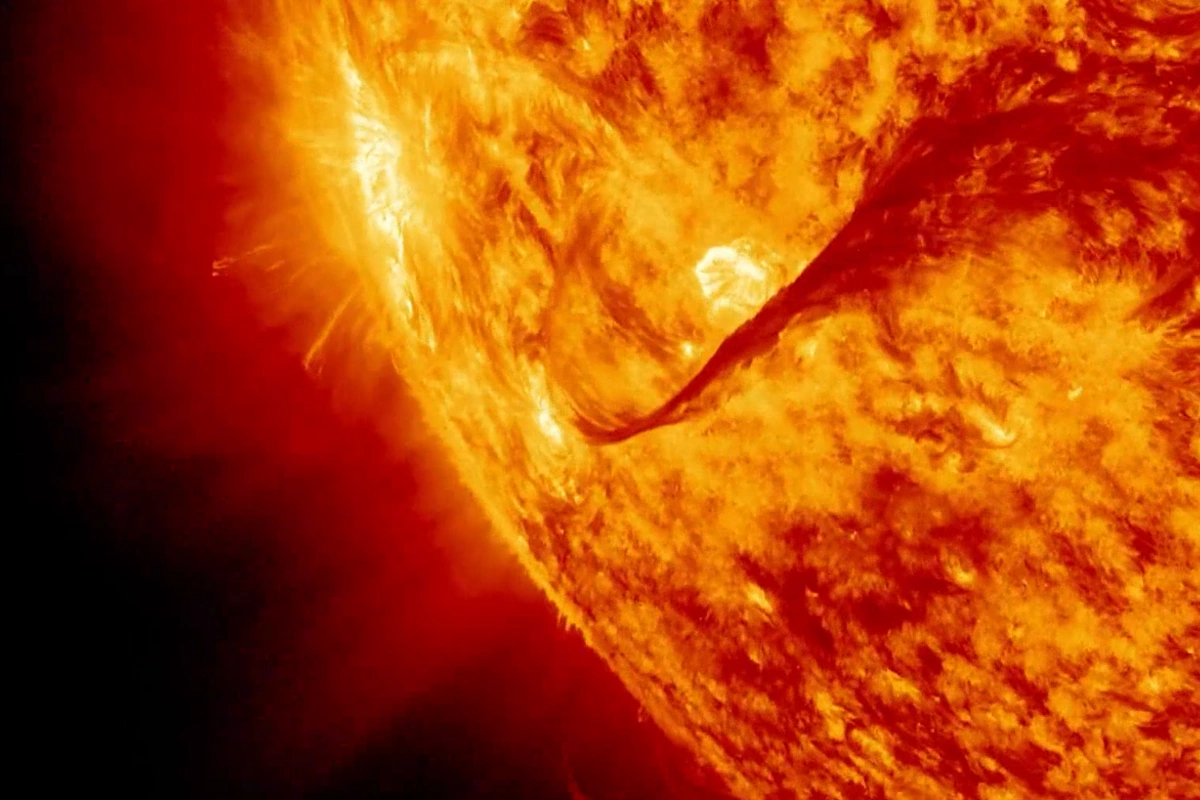 Martın sonuna qədər güclü geomaqnit qasırğası ola bilər?