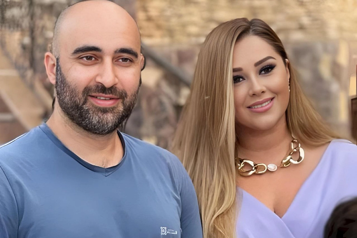 Xatirə İslamdan həyat yoldaşına: Ad günün mübarək, müəllim...