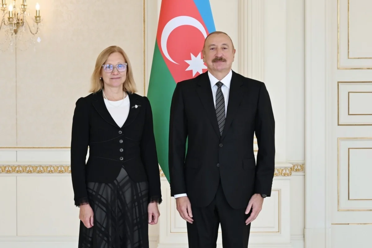 İlham Əliyev Estoniyanın Azərbaycanda yeni təyin olunmuş səfirini qəbul edib