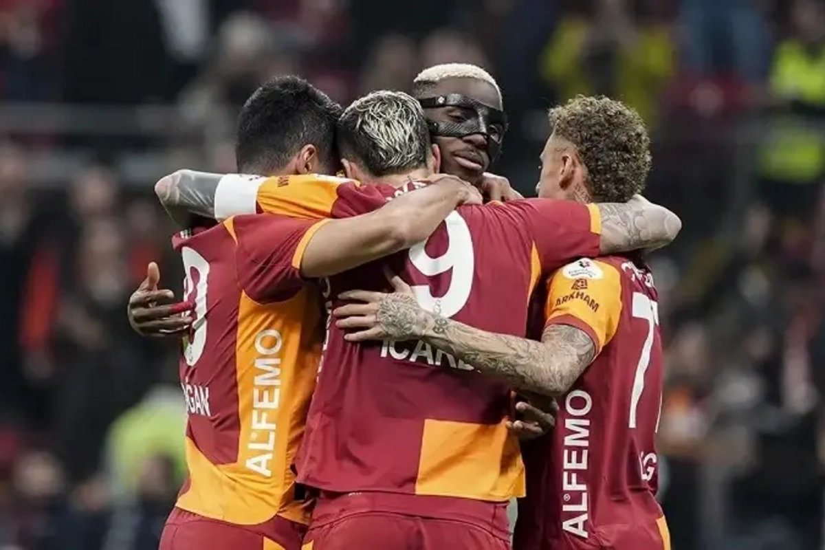 Лига чемпионов УЕФА: Галатасарай разгромил Ювентус