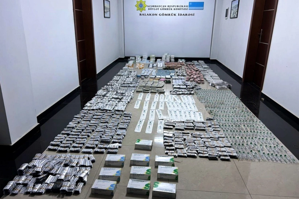 Günəbaxan yağı yükündən 83 min ədəd gizli dərman və tibbi vasitə aşkarlandı