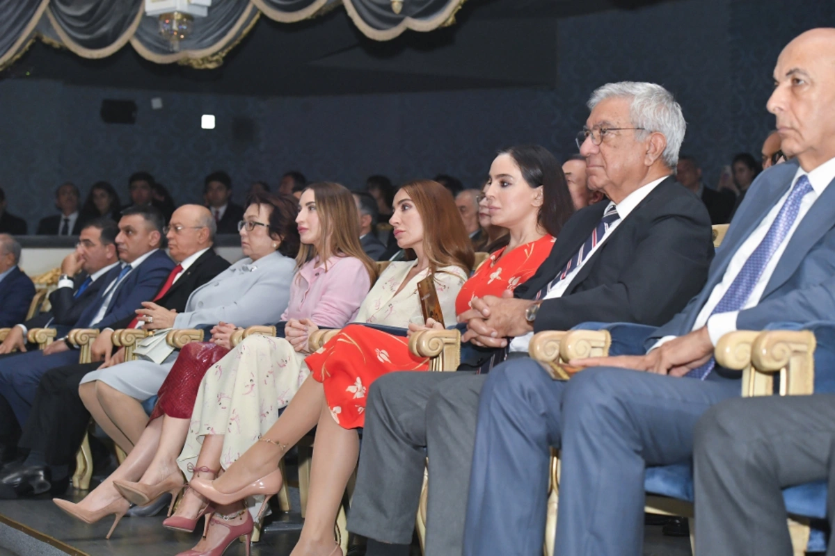 Akademik Musiqili Teatrda Gülçöhrə və Əsgər tamaşasının premyerası olub