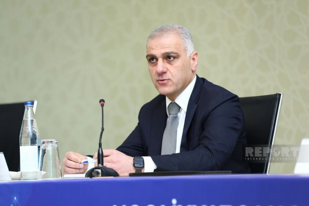 Nazir müavini: Qarabağ və Şərqi Zəngəzurda 3,4 min km uzunluğa malik avtomobil yolları inşa edilir Nazir müavini: Qarabağ və Şərqi Zəngəzurda 3,4 min km uzunluğa malik avtomobil yolları inşa edilir