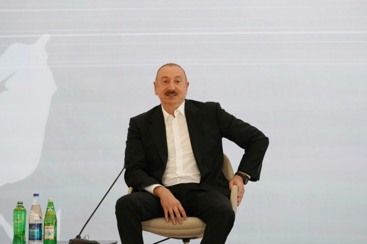 İlham Əliyevin Zəngəzur dəhlizi ilə bağlı verdiyi vacib və tarixi mesajlar İlham Əliyevin Zəngəzur dəhlizi ilə bağlı verdiyi vacib və tarixi mesajlar