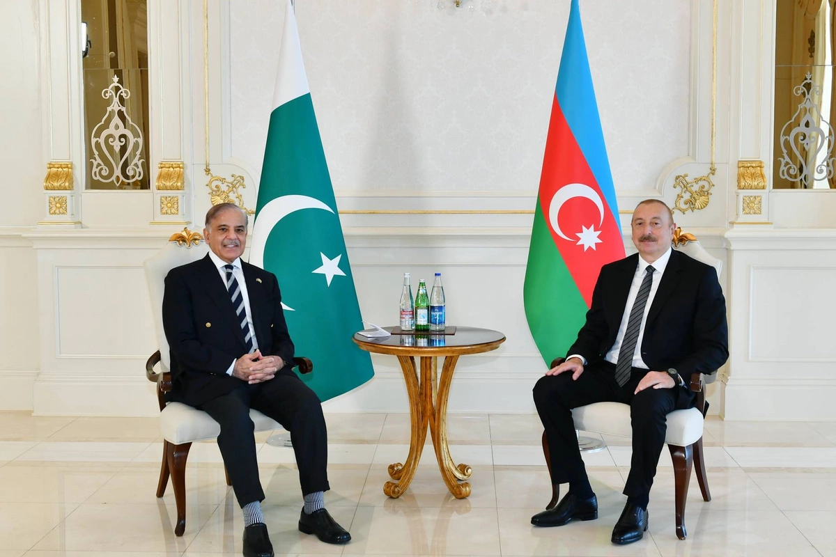 Şahbaz Şərif İlham Əliyevi Müstəqillik Günü münasibətilə təbrik edib