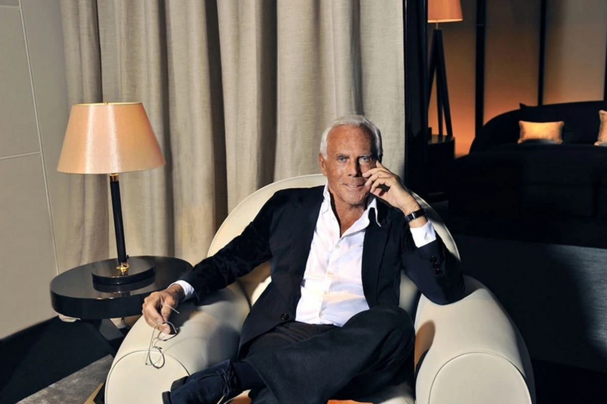 İtalyalı modelyer Corcio Armani vəfat edib İtalyalı modelyer Corcio Armani vəfat edib