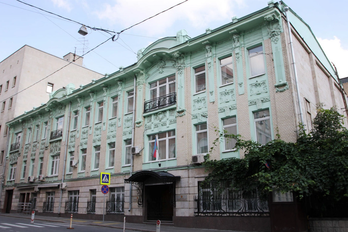 Moskva hava limanında Azərbaycan vətəndaşları saxlanılıblar - SƏBƏB