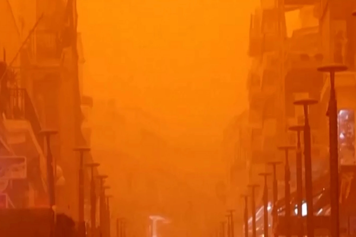 Afrikadan gələn toz Kritdə səmanı qırmızıya boyadı