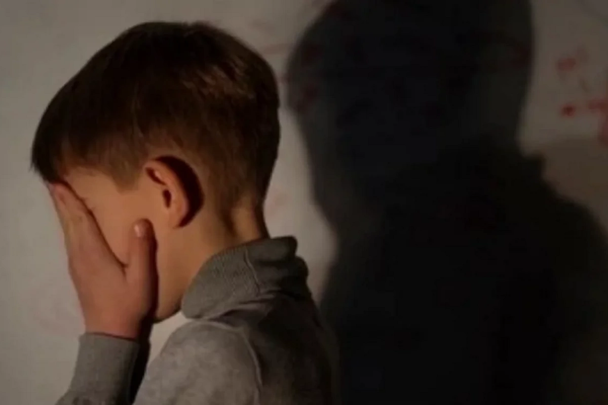 Qubada məktəblini zorlamaqda şübhəli bilinən yeniyetmə SAXLANILIB