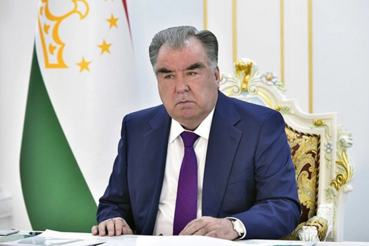 Эмомали Рахмон поздравил Ильхама Алиева со вступлением в Консультативную встречу глав государств ЦА