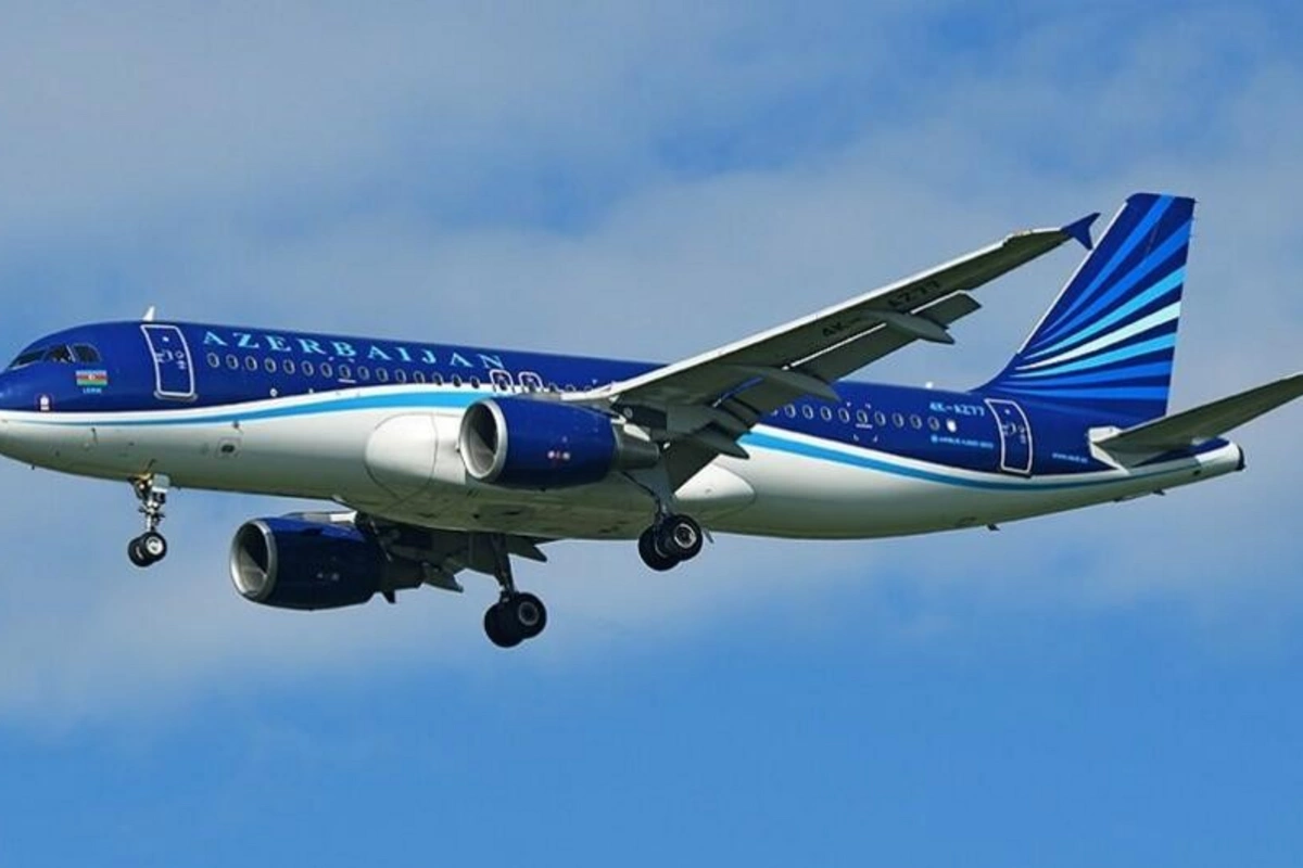 AZAL отменил ряд рейсов из-за событий на Ближнем Востоке
