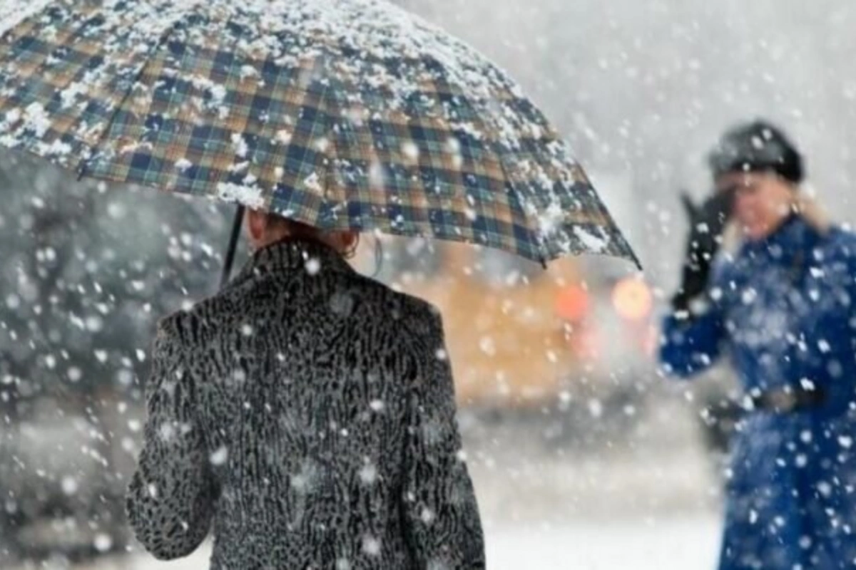 Bəzi yerlərdə sulu qar, qar yağır - FAKTİKİ HAVA